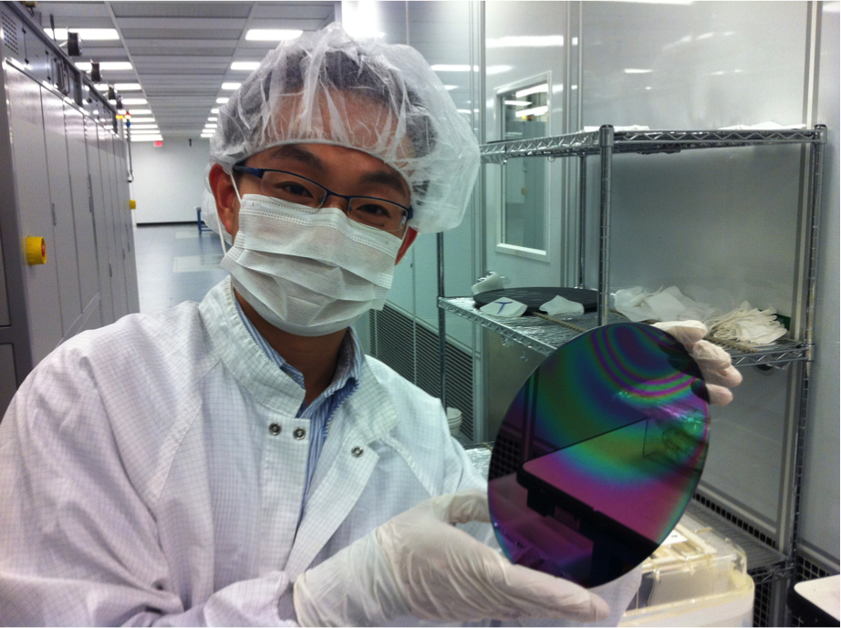 8_inch_silicon_wafer_with_GaN_Layer