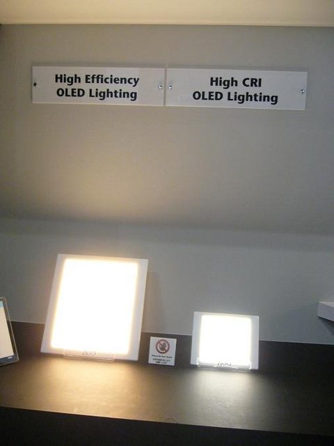 AUO-OLED-Lighting-panels-FPD-2010.preview